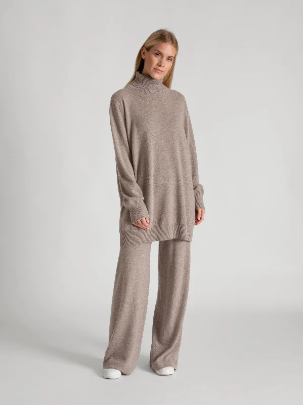 Cashmere sweater "Dagny polo" - toast